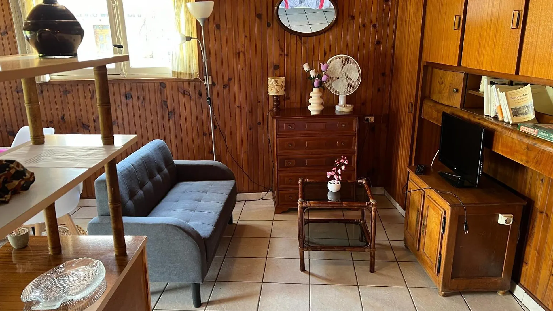 Apartment Agreable Studio 2024 Laroquebrou France