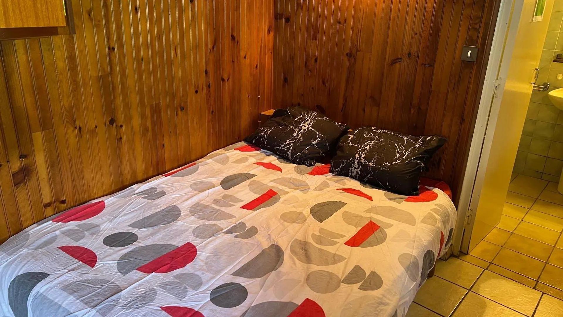 Agreable Studio 2024 Laroquebrou 0*,  France